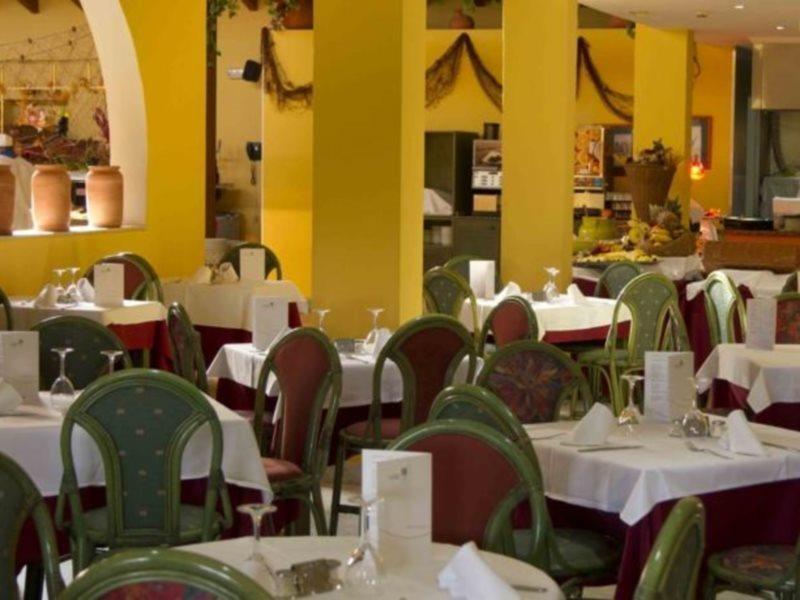 Aparthotel Las Dunas 치클라나 데 라 프론테라 외부 사진